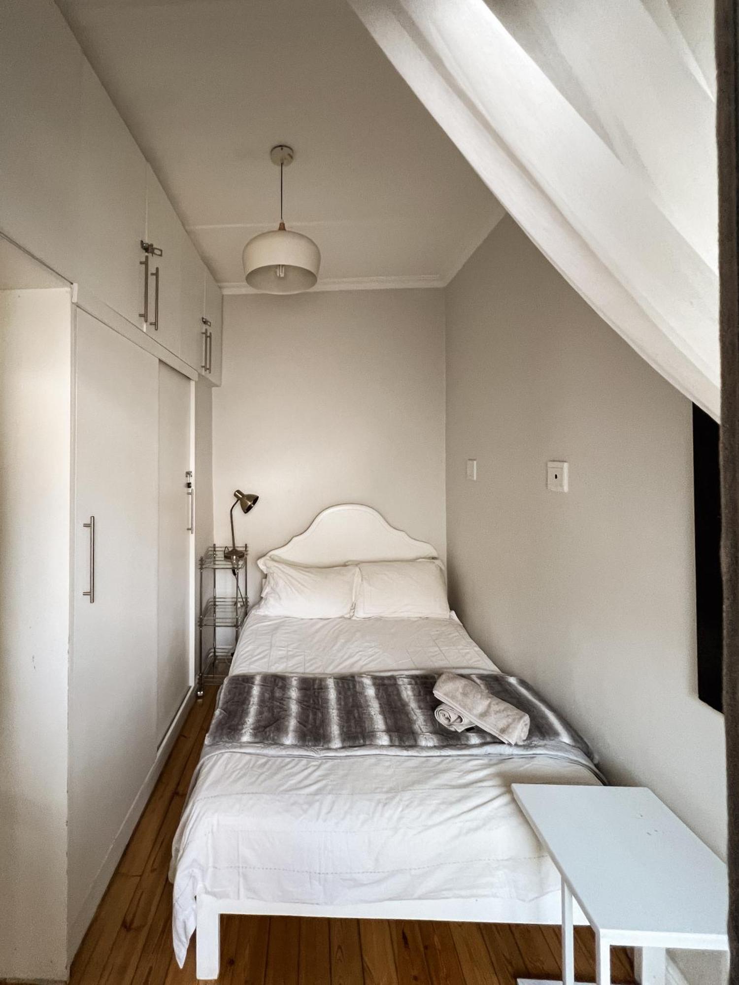 Private Room In Green Point - Atlantic Seaboard - Cape Town Exterior photo